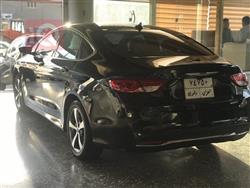 Chrysler 200